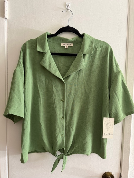 Lily Star Tops - Lily Star Olive Green Button-Front Tie Hem Top